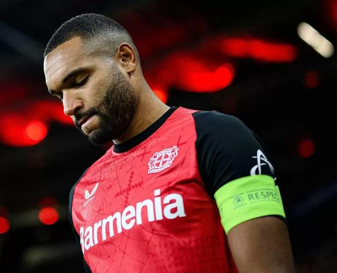 羅馬諾：拜仁仍盯約塔，球員未與巴薩簽約。