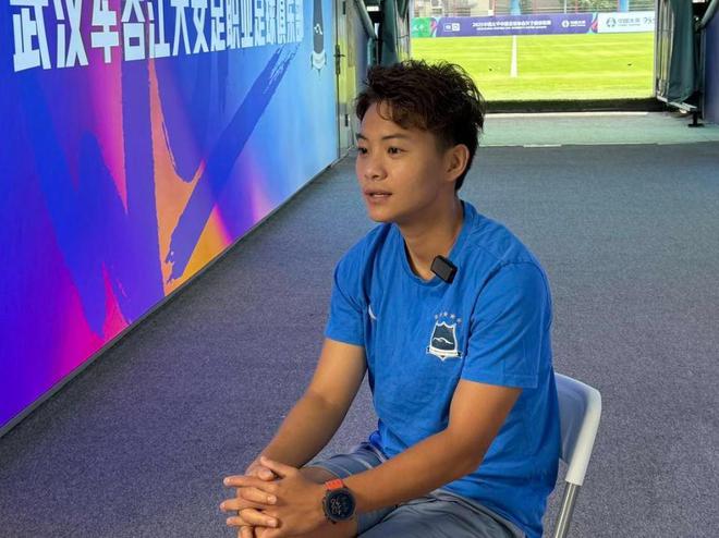 王霜：亞冠啟航，不服輸征戰(zhàn)國內(nèi)外賽事。